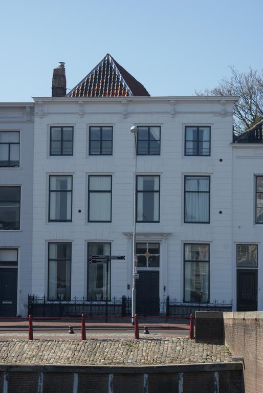 B&B Parijs Aan De Kaai Мидделбург Экстерьер фото